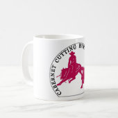 マグのカバルネワインCHA Interieur Blancのロゴは上がりました コーヒーマグカップ (正面左)