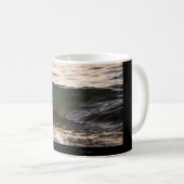 マグの小型波の芸術 コーヒーマグカップ (正面右)