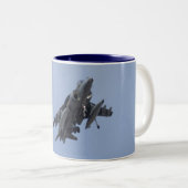 マグのAV8Bのハリアーの頭部 ツートーンマグカップ (正面右)