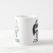 マグを変形させているCodependentのSuperheroines モーフィングマグカップ (中央)