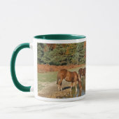 マグを飲んでいる子馬 マグカップ (左)