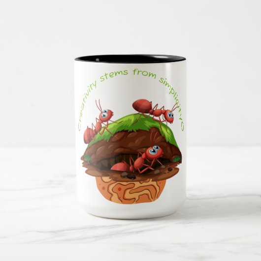 マグカップから生じる ツートーンマグカップ (中央)