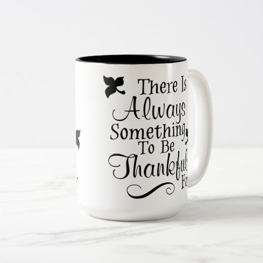 マグカップにはいつも感謝すべきことがある ツートーンマグカップ (正面右)