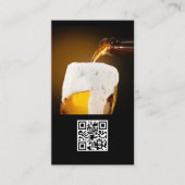 マグカップにビールを注ぐ 名刺 (正面)
