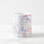 マグカップに世界中のパスポート切手を貼る コーヒーマグカップ (中央)