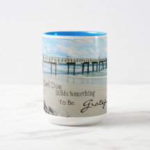 マグカップに感謝の気持ちを込めて毎日を過ごす