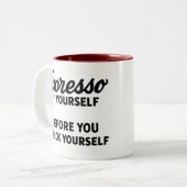 マグカップ - カフェイン中毒のコーヒー好きのための面白いカップ (正面左)