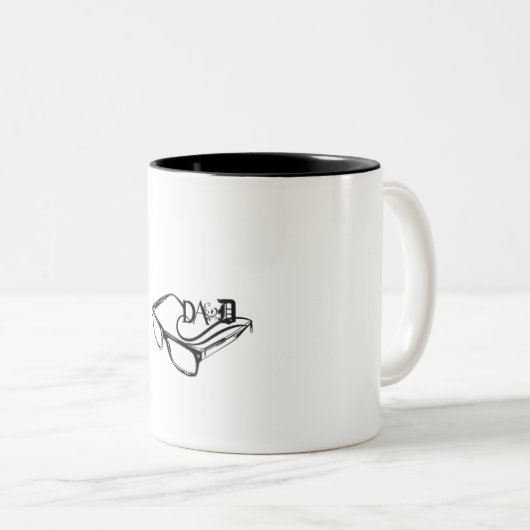 マグカップ「パパ」光学錯覚マグカップ – 特別な献上品 ツートーンマグカップ (正面右)