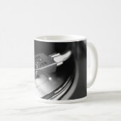 マグカップ：古い記憶の歌 コーヒーマグカップ (正面右)