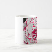 マグカップ – 赤と白のカーネーション (中央)