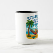 ☕マグカップ:「退職:たった一つのフリップフロップ遠くに」 マグカップ (中央)