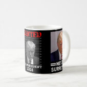 マグショット – ドナルド・トランプ・マグショット大統領のために指名手配 コーヒーマグカップ (正面右)