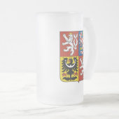 マグチェコの紋章付き外衣 フロストグラスビールジョッキ (正面右)