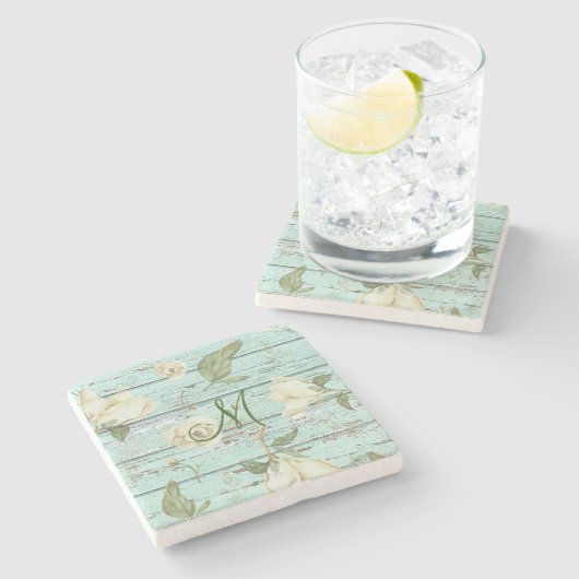 マグノリアのモノグラム付きグリーンエイジドウッド ストーンコースター (横)