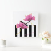 マグノリアロゼモダンフローラとストライプ スクエア壁時計 (ホーム)