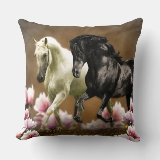 マグノリア路地 – 枕 (正面)