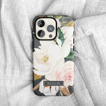 マグノリエレガントア |黒と白の名パーソナライズされた前 iPhone XRケース<br><div class="desc">ホッエレガントクとホッパーソナライズされたクの名前の電話ケースは彼女のための完璧な贈り物である。ムーディなフローラデザインは、水色の赤面ピンクの牡丹素晴らし、白いホグノリアの花と綿と金ゴールドと緑の葉を暗い背景の豪華な配置に特徴。姓または名でケースをパーソナライズする。</div>
