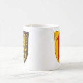 マグマンハイムの紋章付き外衣 コーヒーマグカップ (中央)