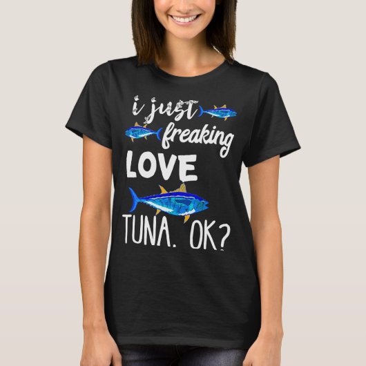 マグロの餌は魚の魚釣り食品を食べることができる Tシャツ (正面)