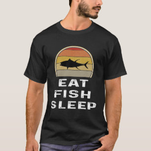 マグロ魚釣り漁師食べ魚睡眠 Tシャツ