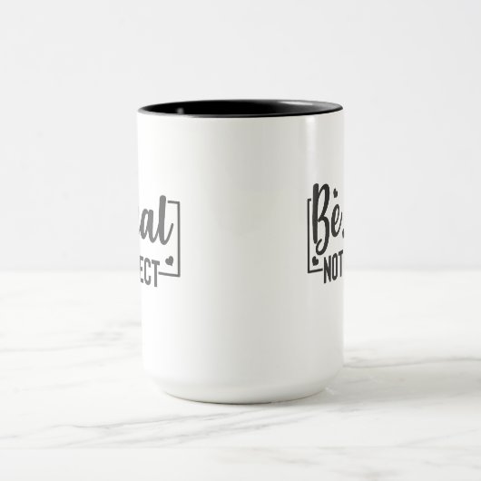 マグ実在だ マグカップ (中央)