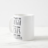 マグ笑わされる:警告s、制御不能Lの原因となる可能性がある コーヒーマグカップ (正面左)