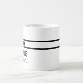 マグ荷を積んでバーの賭博の待って下さい、進歩して下さい コーヒーマグカップ (中央)