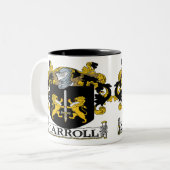 マグCarrollの紋章付き外衣 ツートーンマグカップ (正面左)