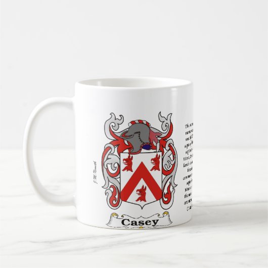 マグCasey家族の紋章付き外衣 コーヒーマグカップ (左)