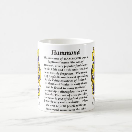 マグHammond家族の紋章付き外衣 コーヒーマグカップ (中央)
