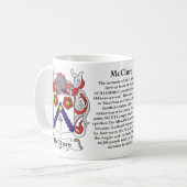 マグMcClure家族の紋章付き外衣 コーヒーマグカップ (正面左)