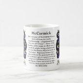 マグMcCormick家族の紋章付き外衣 コーヒーマグカップ (中央)