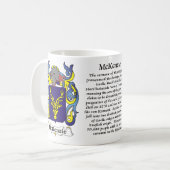 マグMcKenzie家族の紋章付き外衣 コーヒーマグカップ (正面左)
