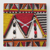 マサイ族のベドワーク スクエア壁時計 (正面)