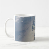マサチューセッツの海岸線のSunglint。 コーヒーマグカップ (左)