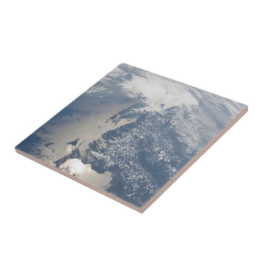 マサチューセッツの海岸線のSunglint。 タイル (側面)