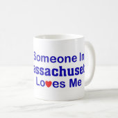 マサチューセッツの誰かは私を愛します コーヒーマグカップ (正面右)