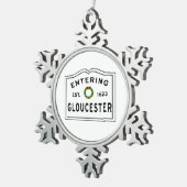 マサチューセッツ州グロスターに入る スノーフレークピューターオーナメント (右)