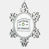 マサチューセッツ州スプリングフィールドに入る スノーフレークピューターオーナメント (右)