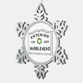 マサチューセッツ州マーブルヘッドの街へ スノーフレークピューターオーナメント (右)