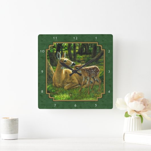 マザーシカと子鹿の森の緑 スクエア壁時計 (ホーム)