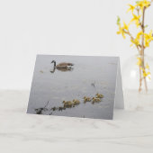 マザー・グースおよびがちょうの子の母の日カード カード (黄色い花)