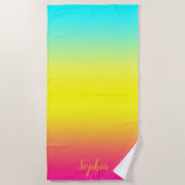 マジカパーソナライズされたグラデーションルレインボーカラーズ  ビーチタオル (正面)