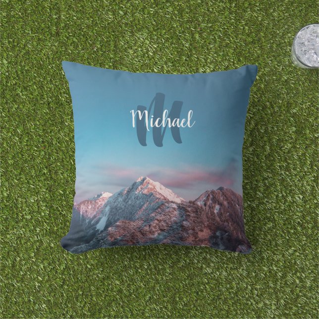 マジカルスカイモノグラムマウンテンストルジチスロベニア アウトドアクッション (芝生)