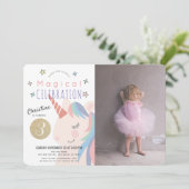 マジカルユニコーンピンクx金ゴールドガールフォト誕生日 招待状 (スタンド正面)