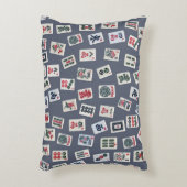 マジョングタイルデザインオン濃い青 アクセントクッション (正面(垂直))