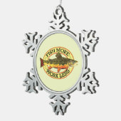 マスの魚をもっと スノーフレークピューターオーナメント (右)