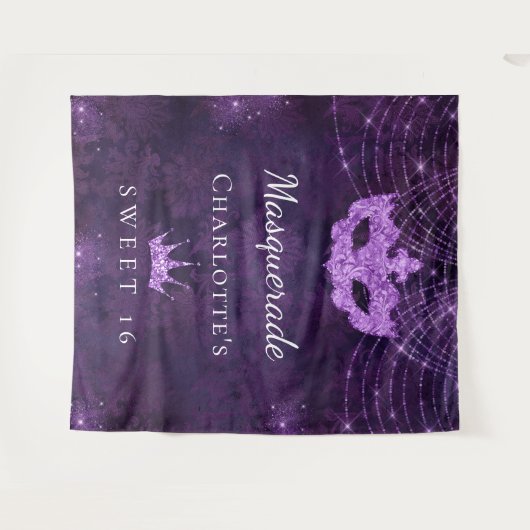 マスカレード パープル グリッター ダスト スウィート16 誕生日 タペストリー (正面(横))