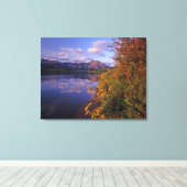 マスキノンゲレイクインウォータートンレイクス国立公園2 キャンバスプリント (インサイチュ (ウッドフロア))