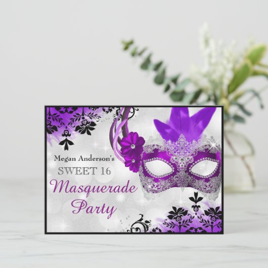 マスクかわいらし&ダマスクパープルマスカレードスウィート16 招待状 (スタンド正面)